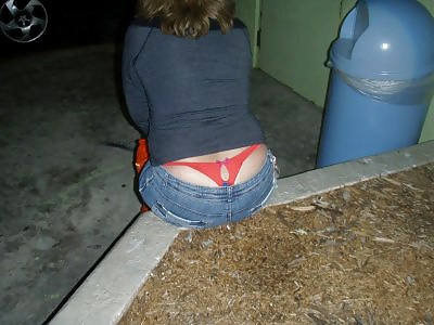 Femme en string qui depasse #40269090