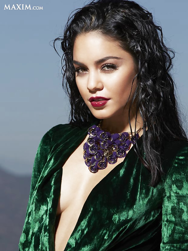 Estrellas calientes 2014
 #33957300