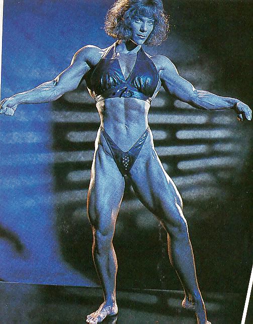 Suzan Kaminga - female bodybuilder #31854311