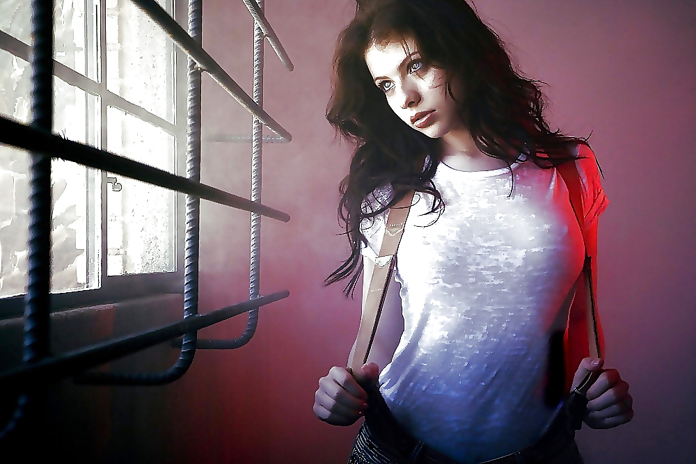 Michelle Trachtenberg Goddess #35717433