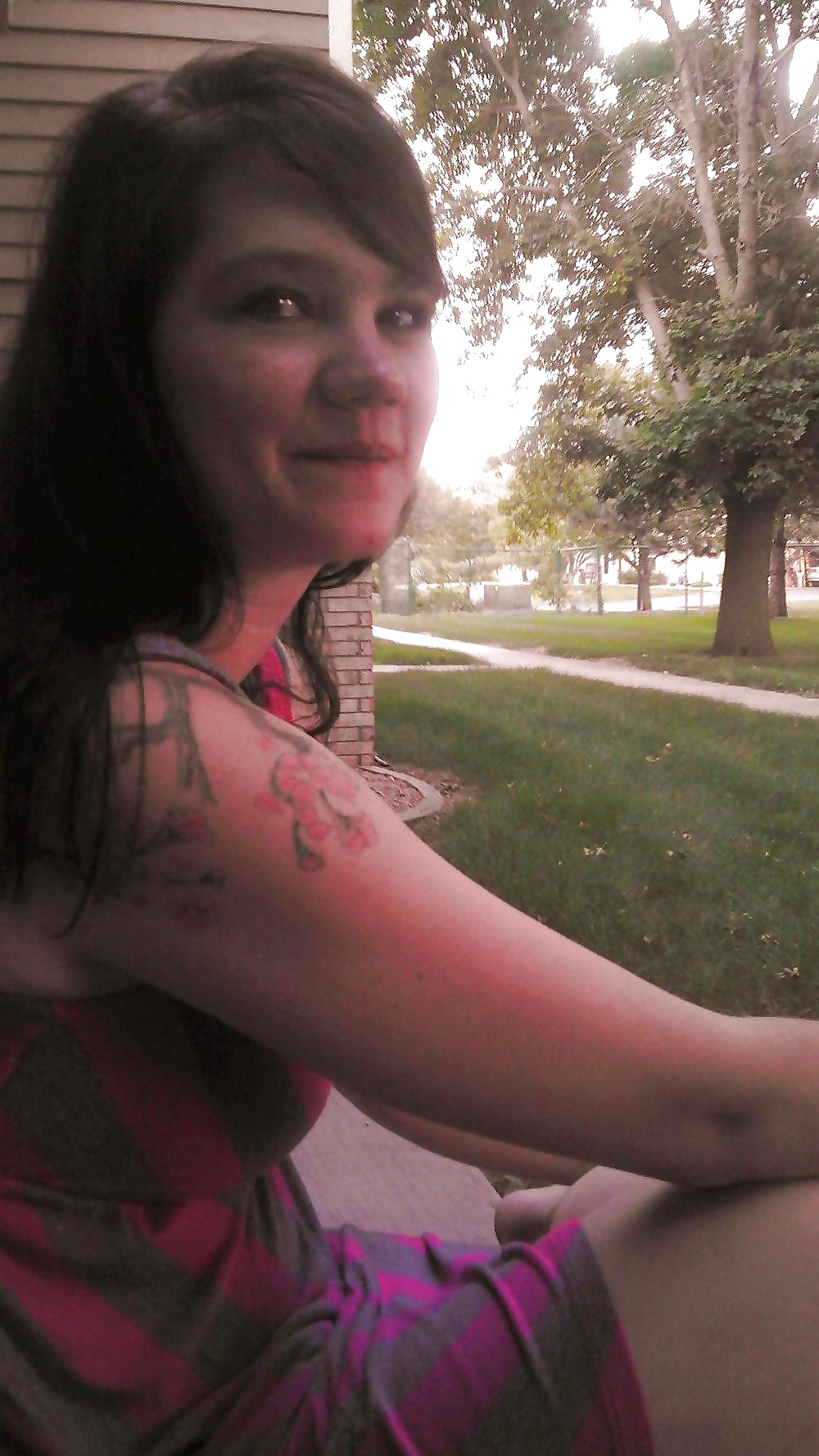 ¡Esposa expuesta!
 #32997420