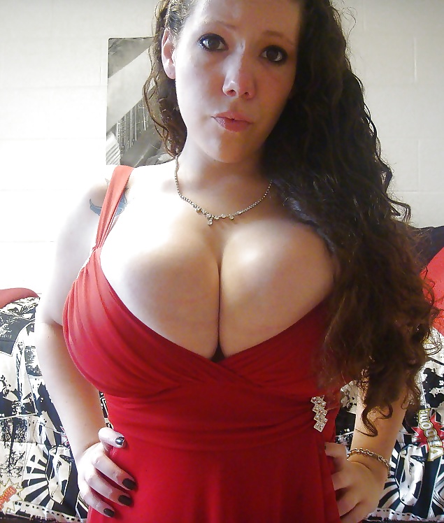 Hot tits and cleavage #38724197