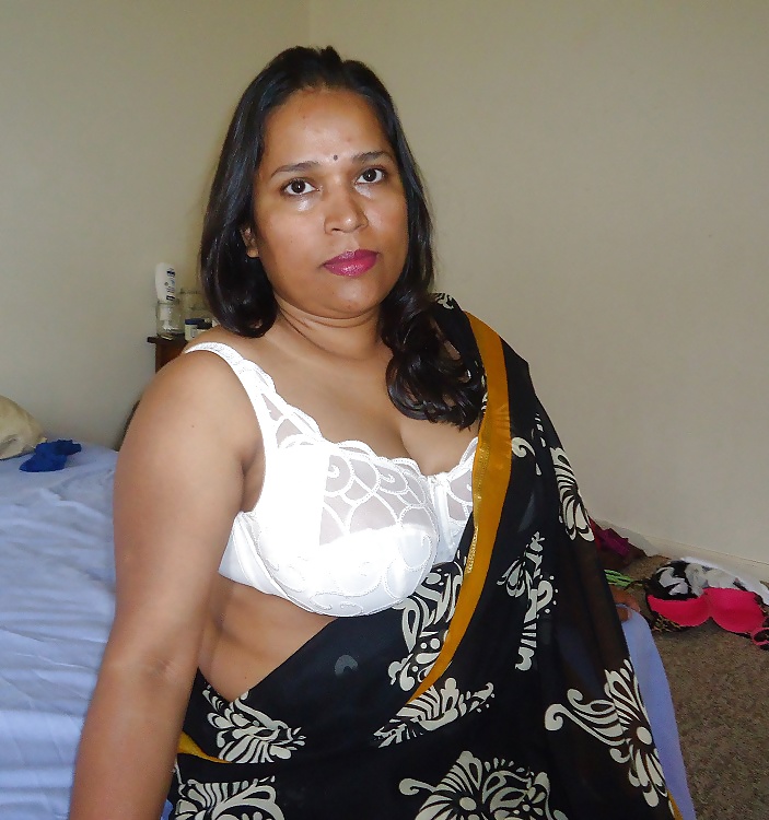 Desi Housewife Or Slut Rukmani Porn Pictures Xxx Photos Sex Images 
