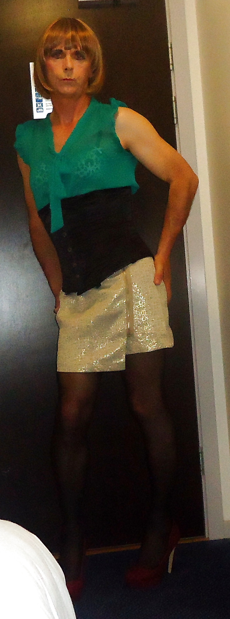 Vestirse 
 #26734325