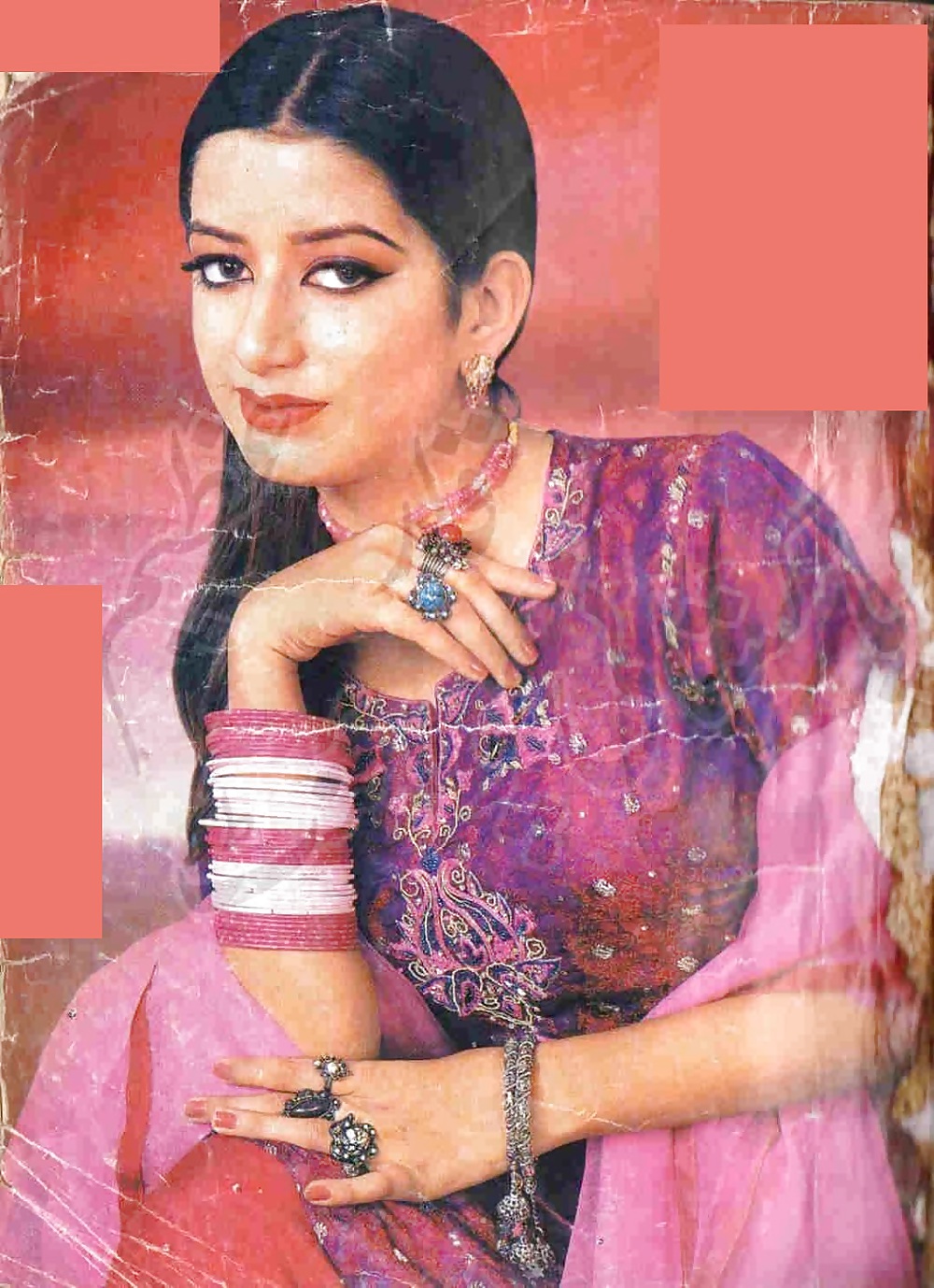 Caras generadoras de esperma
 #36136822