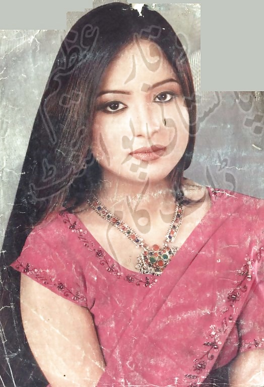 Caras generadoras de esperma
 #36136850