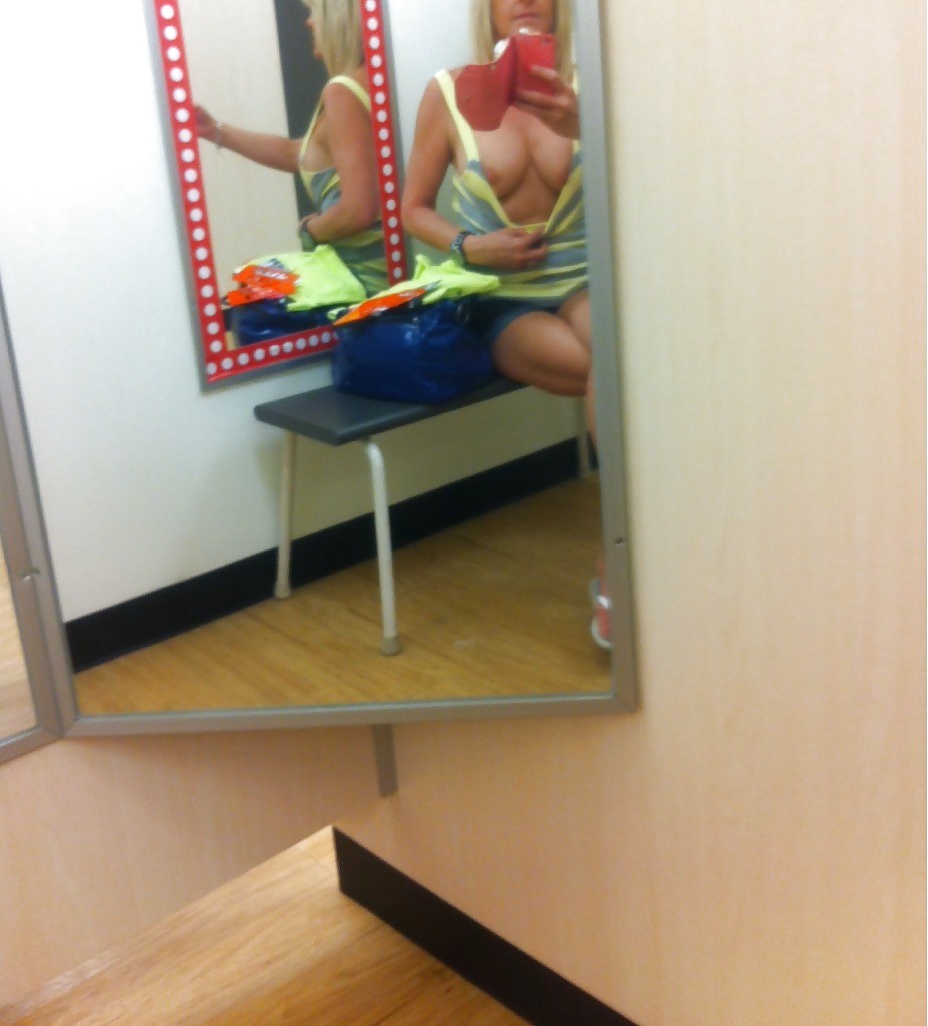 Amateurs in Changing Rooms Part 1 #31450068