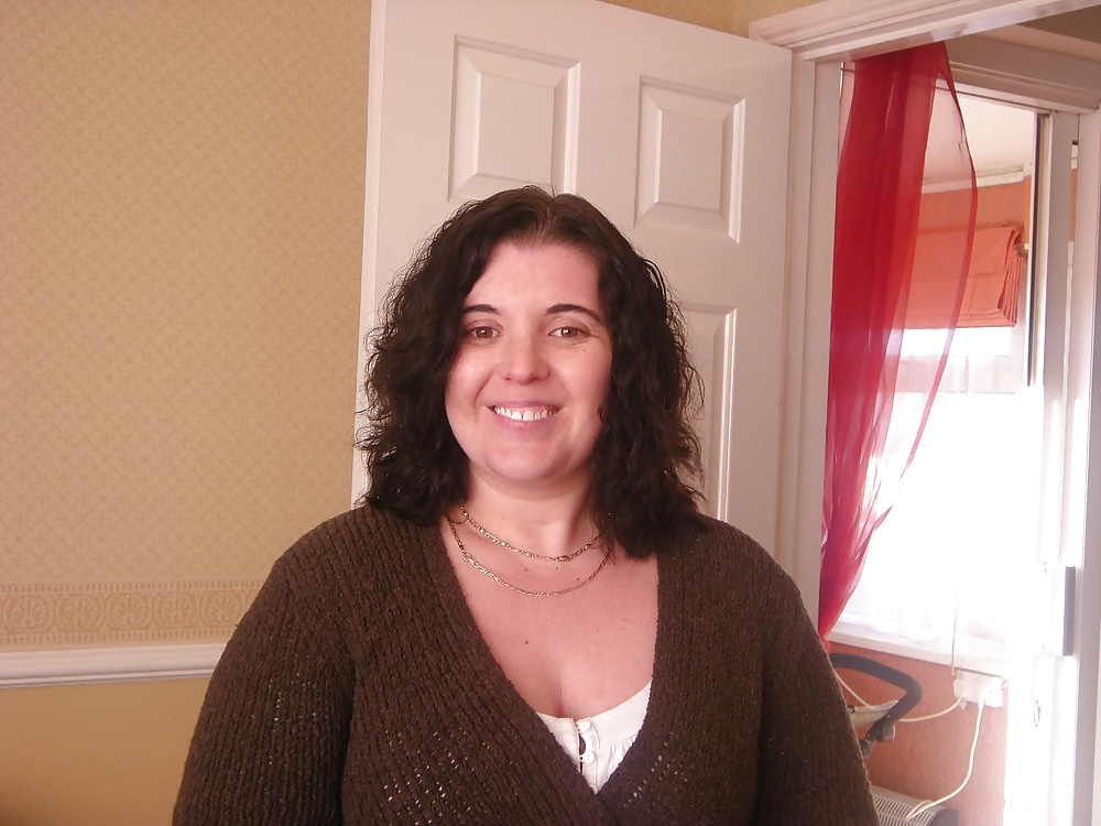 Karen from guidlford
 #26412603