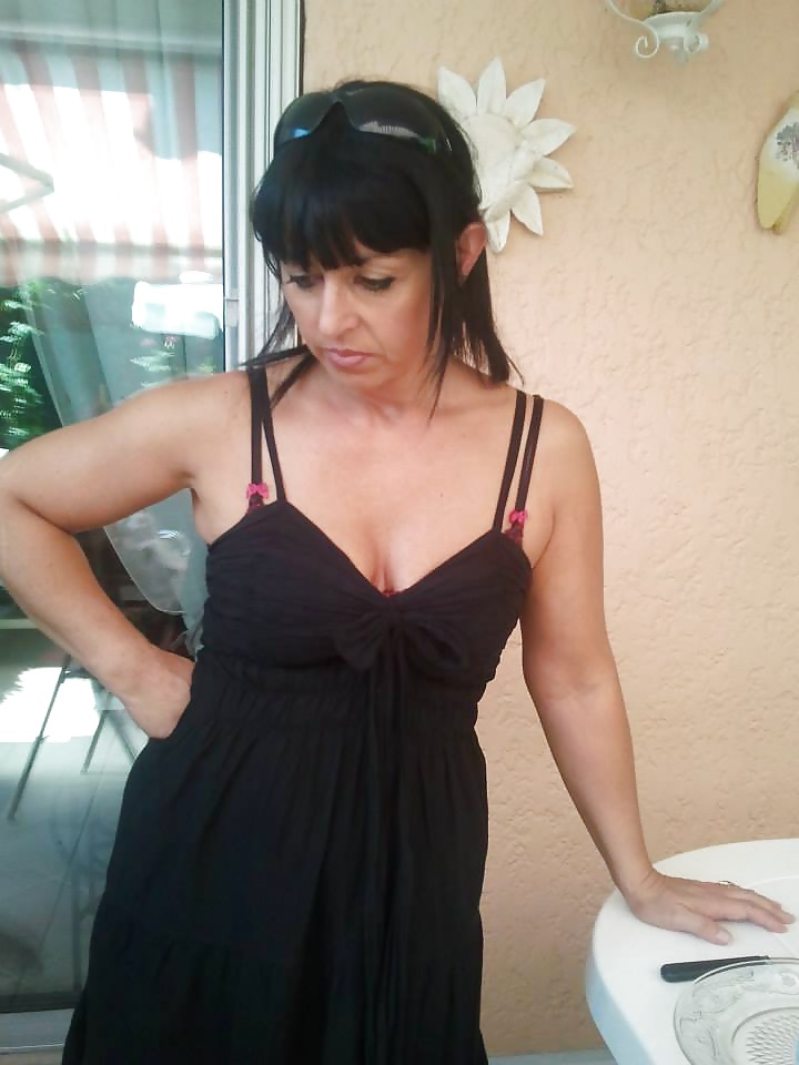 Valerie Eine Sehr Geile MILF #33466076