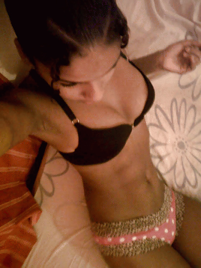 Amberleah petrovani
 #39165341