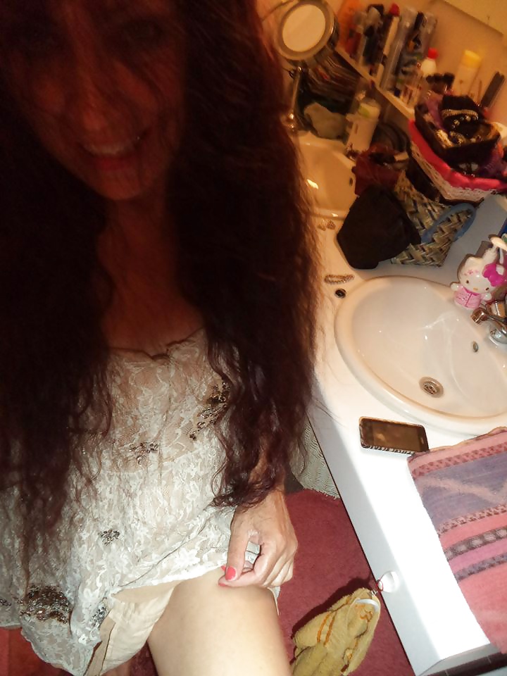 ¡Femme vieille mais toujours aussi chaude ! 
 #39734832