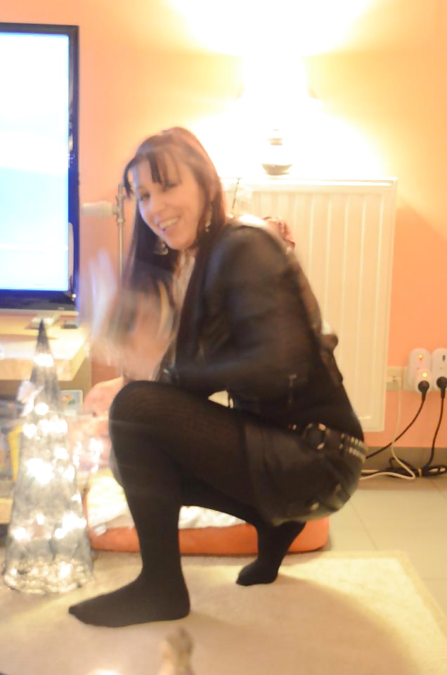 ¡Femme vieille mais toujours aussi chaude ! 
 #39734974