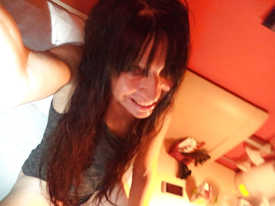 ¡Femme vieille mais toujours aussi chaude ! 
 #39735002