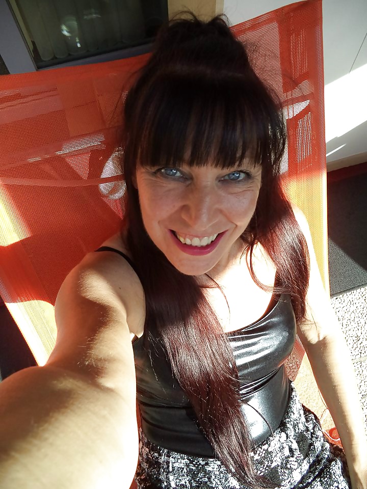 ¡Femme vieille mais toujours aussi chaude ! 
 #39735030