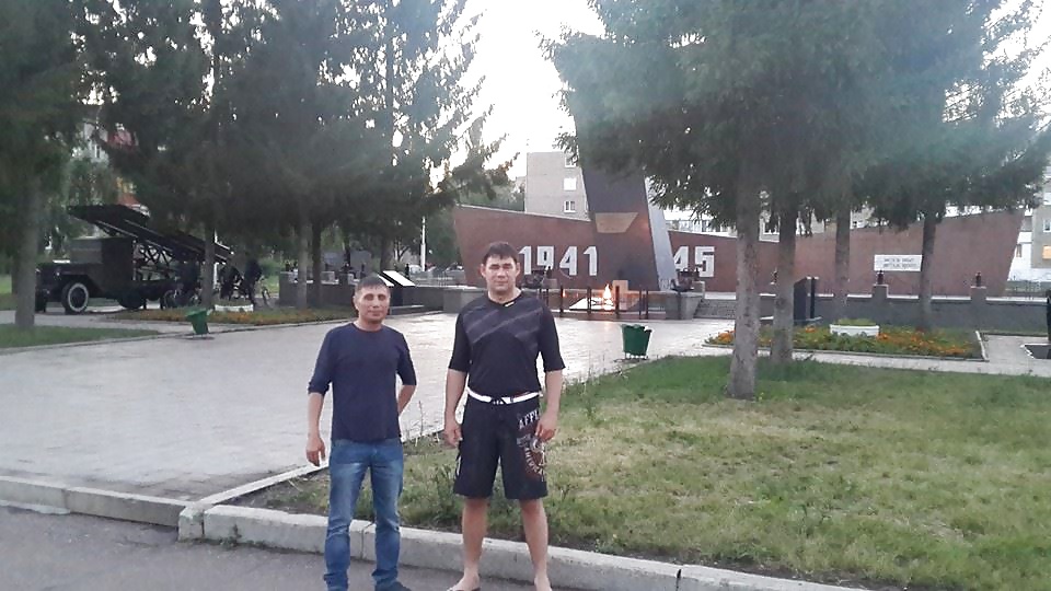 Russland 3 chicos
 #27032303
