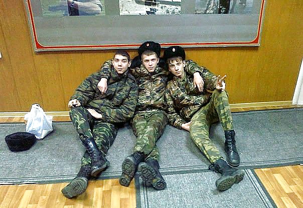 Russland 3 Boys #27032911