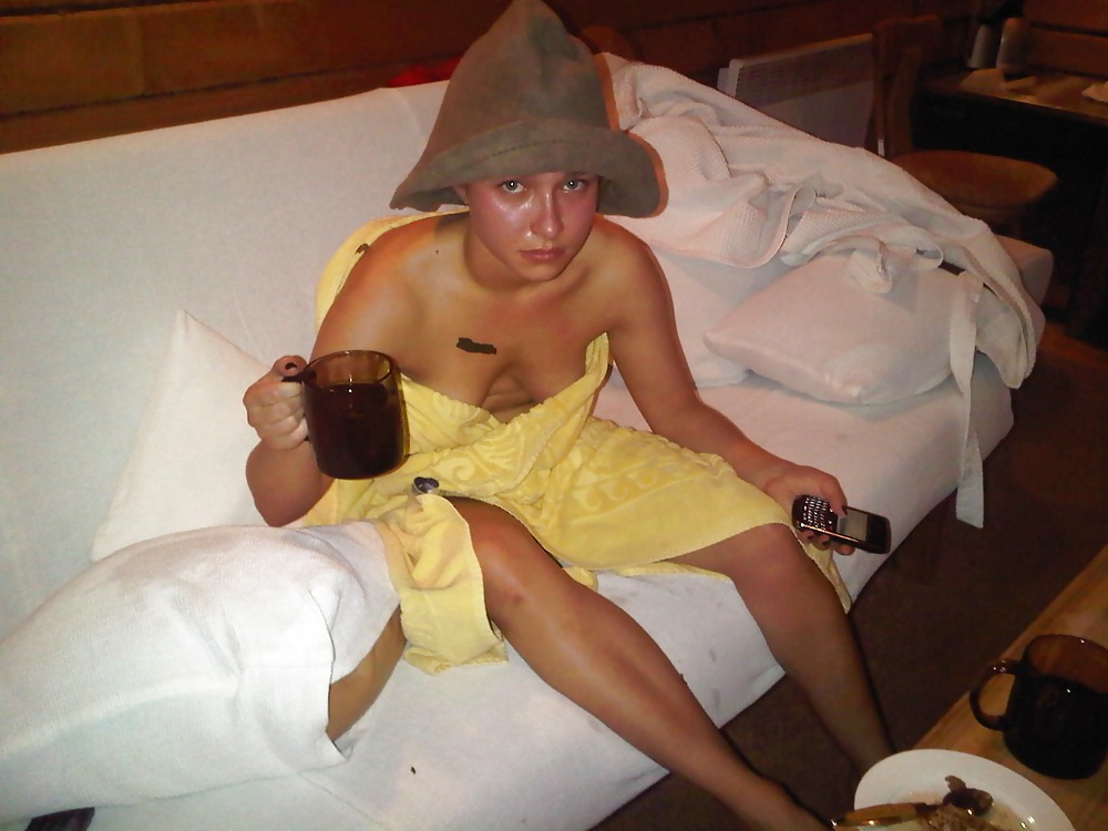 Hayden Panettiere Leaked Nude Pictures  #29709263