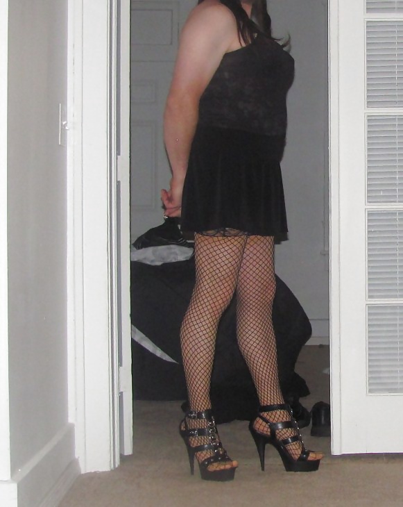 Sissy Dans Une Nouvelle Tenue Qui Ont Besoin Cock #25205412