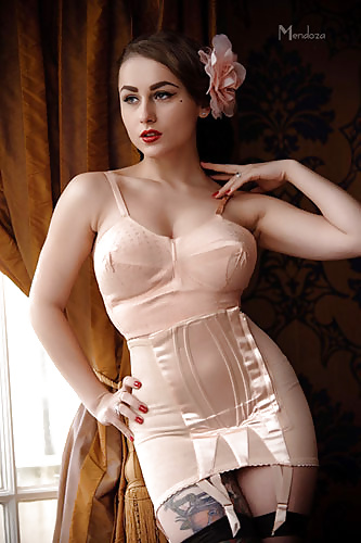 Nylons Sexy Corsets Et Gaines #27131439