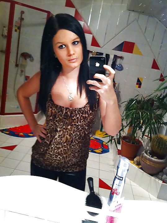 Nice Random Chicks #31107396