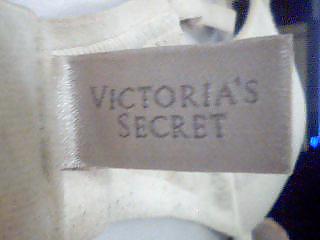 Brassieres que encontre
 #36486893