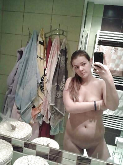 Bad Selfshot #32489848