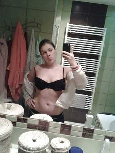 Bad Selfshot #32489918