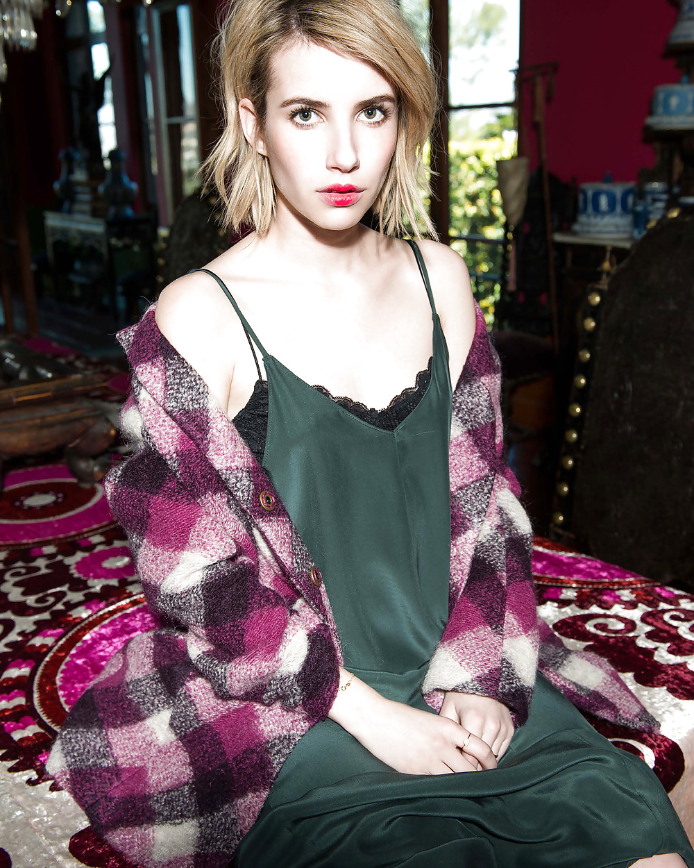 Emma roberts
 #30064262