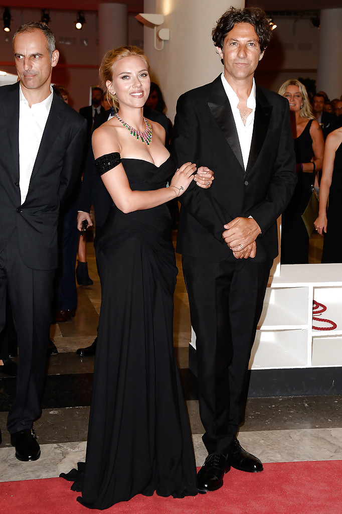 Scarlett johansso alla prima di under the skin a Venezia
 #23604731