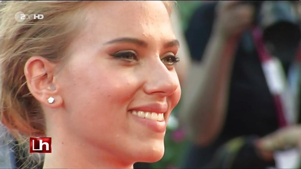 Scarlett johansso alla prima di under the skin a Venezia
 #23606116