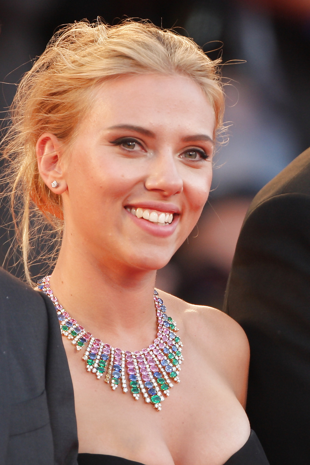 Scarlett johansso alla prima di under the skin a Venezia
 #23607114