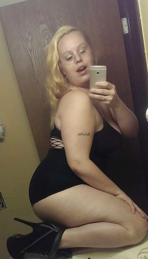 Willing Tramps I Found On Smut Dates #26700877