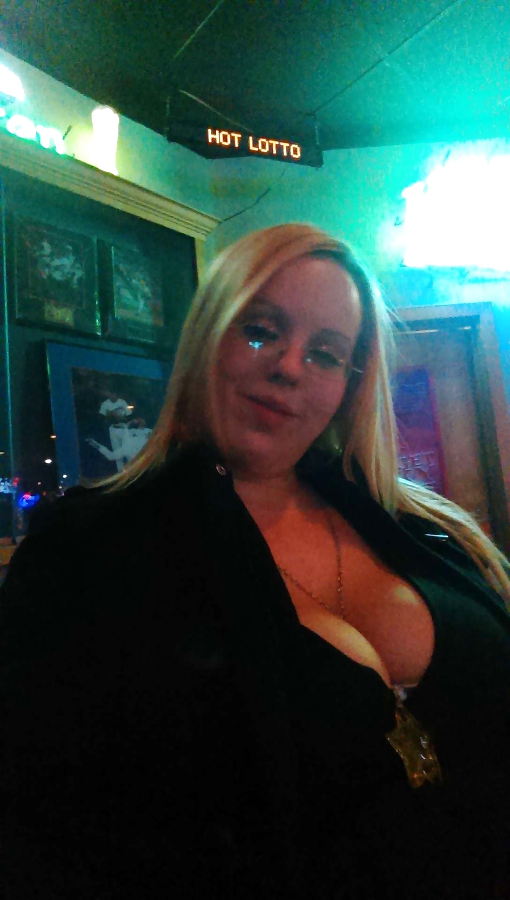 Willing Tramps I Found On Smut Dates #26700910