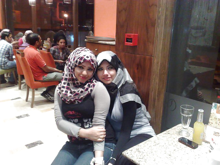 Arab Girls 4U ( Lesbians Colleftios - Part 4) #39656748