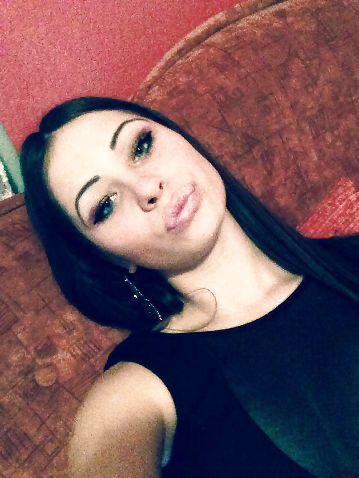 ボスニアのアナル舐め美女
 #28745244