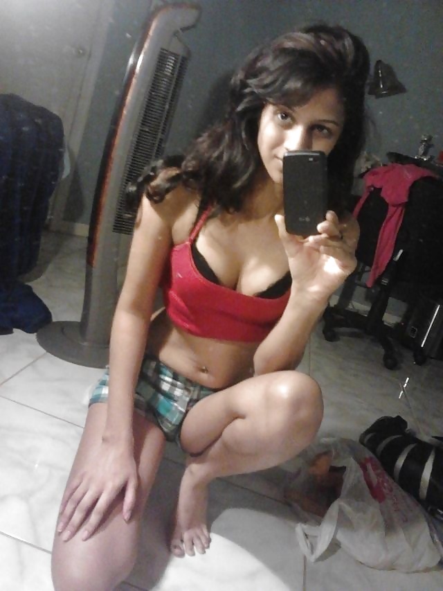 Desi Showing Assets 28 #39232965