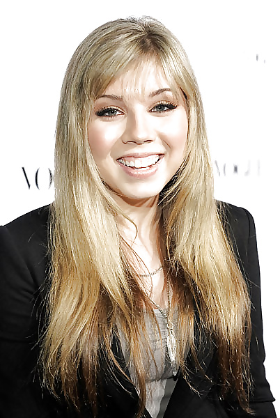 ジェネット・マッカーディ（Jennette mccurdy 
 #24279702