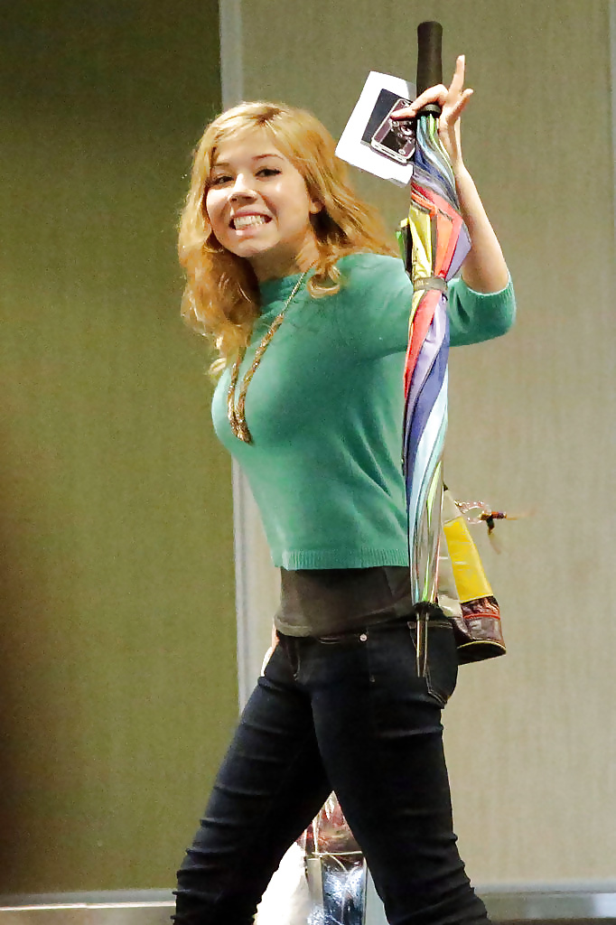 ジェネット・マッカーディ（Jennette mccurdy 
 #24279893