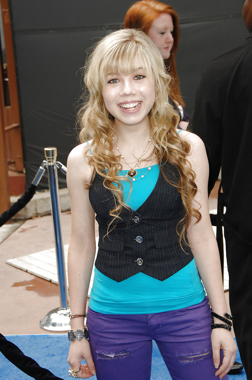 ジェネット・マッカーディ（Jennette mccurdy 
 #24280351