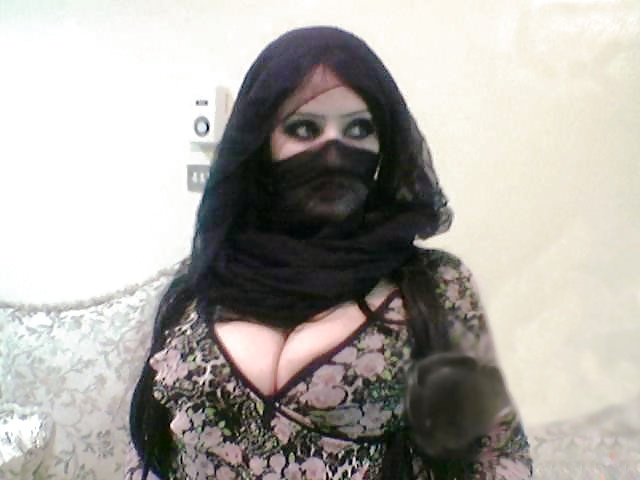 Sexy Red Hot Hijab Babes #25861868