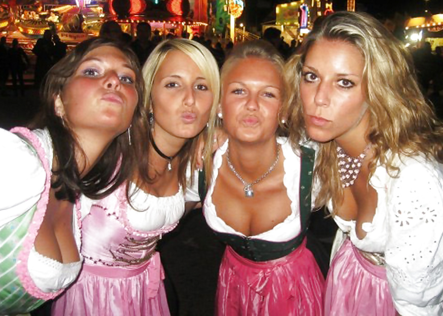Hmmm... dirndl xx
 #30679449