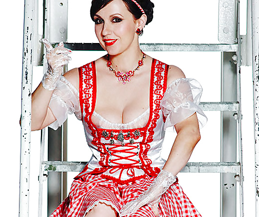 Hmmm... dirndl xx
 #30679586