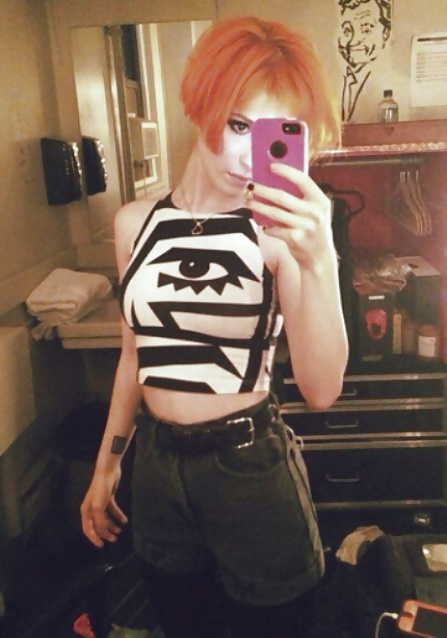 Hayley Williams 5 #24131602