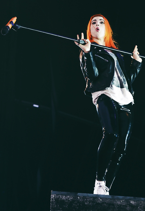 Hayley Williams 5 #24131755