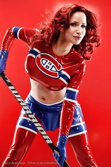 Latexgirls
 #32558272