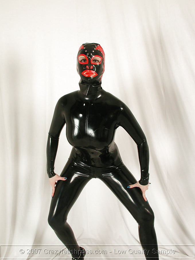 Latexgirls
 #32558307