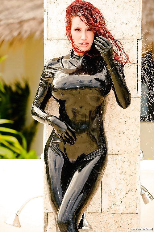 Latexgirls
 #32558329