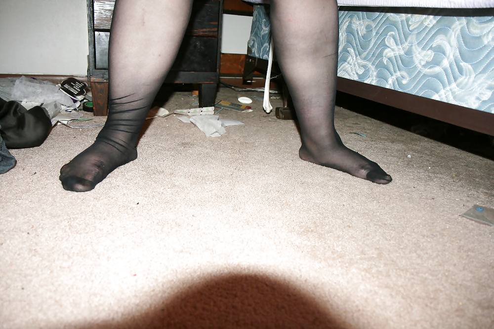 BBW Mary Poses In Her Pantyhose  #39524024