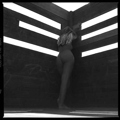 Beyonce inedito nudo celebrità outtakes
 #27902292