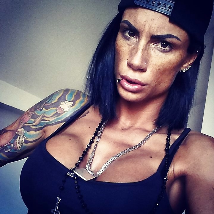 Serbian beautiful big boobed tattooed bitch #31807936